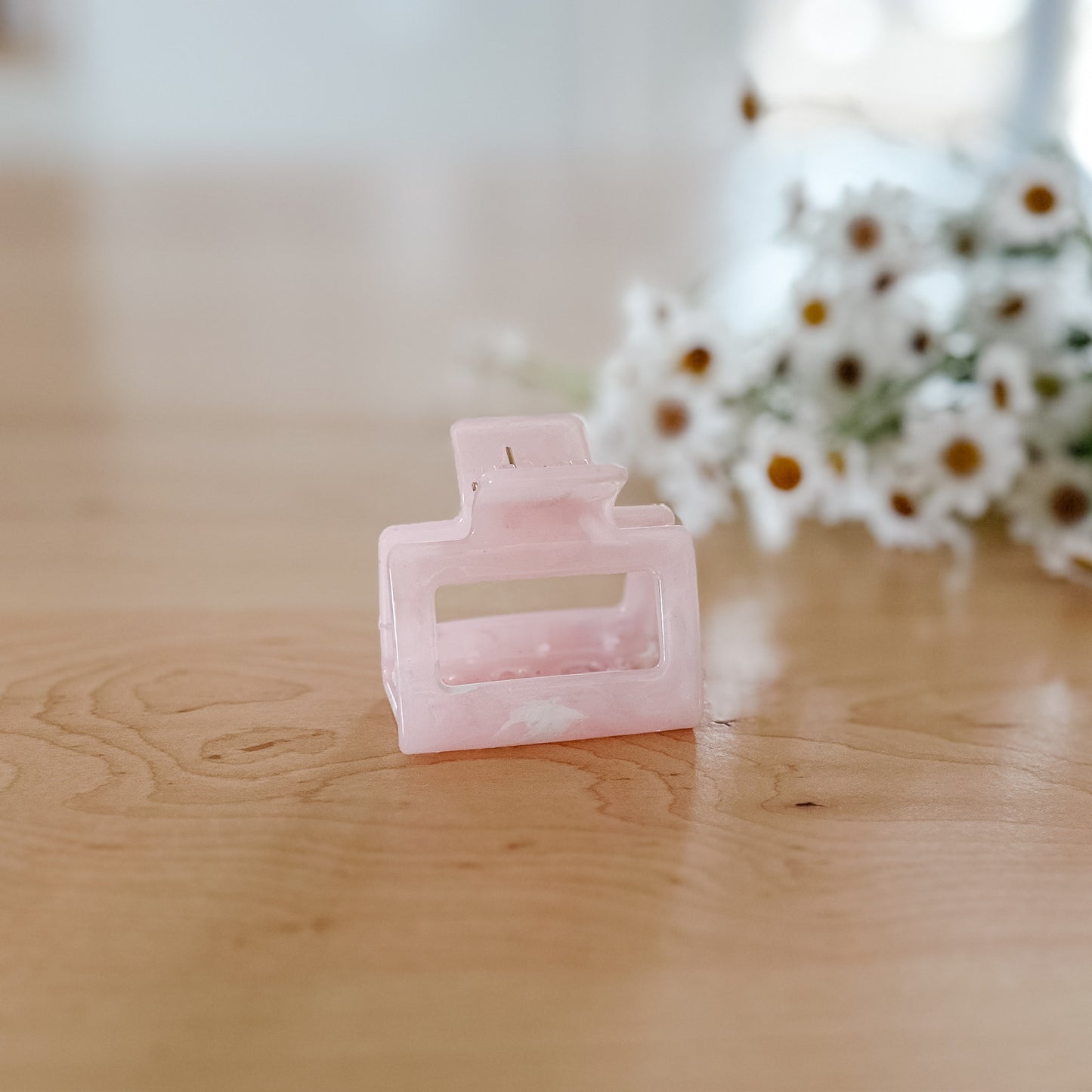 Marble Pastel Claw Clip | Medium