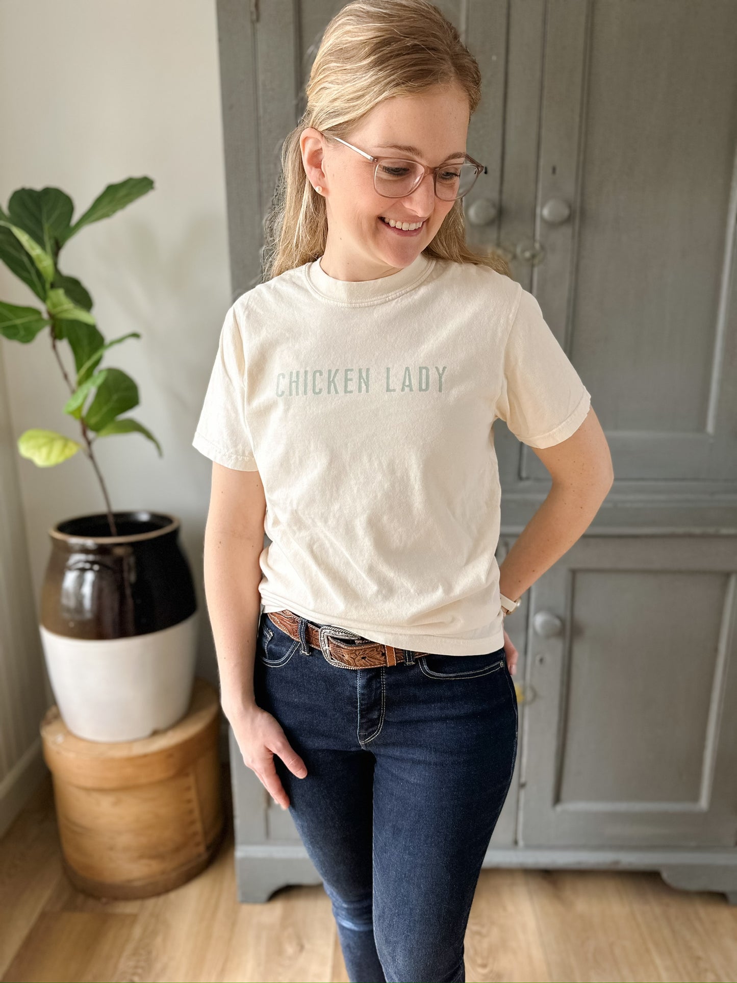Chicken Lady Tee | Unisex