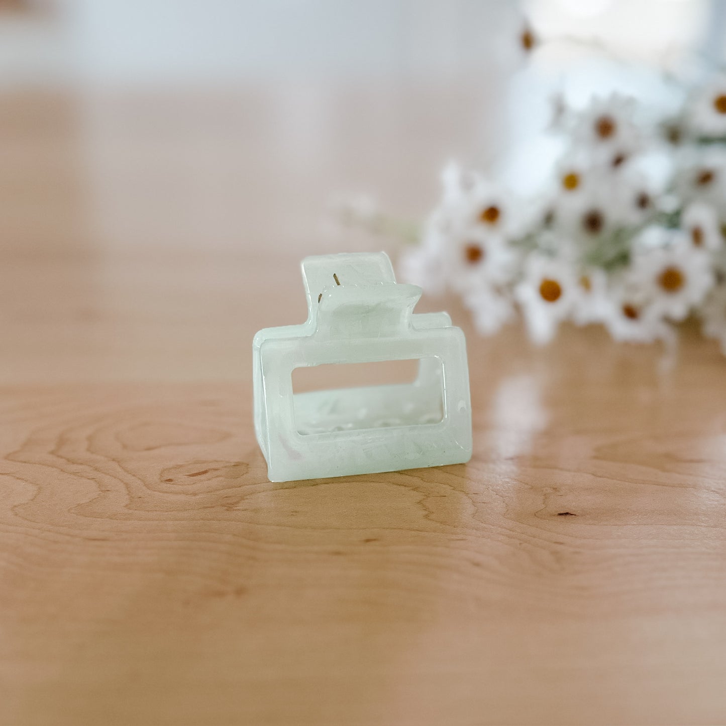 Marble Pastel Claw Clip | Medium
