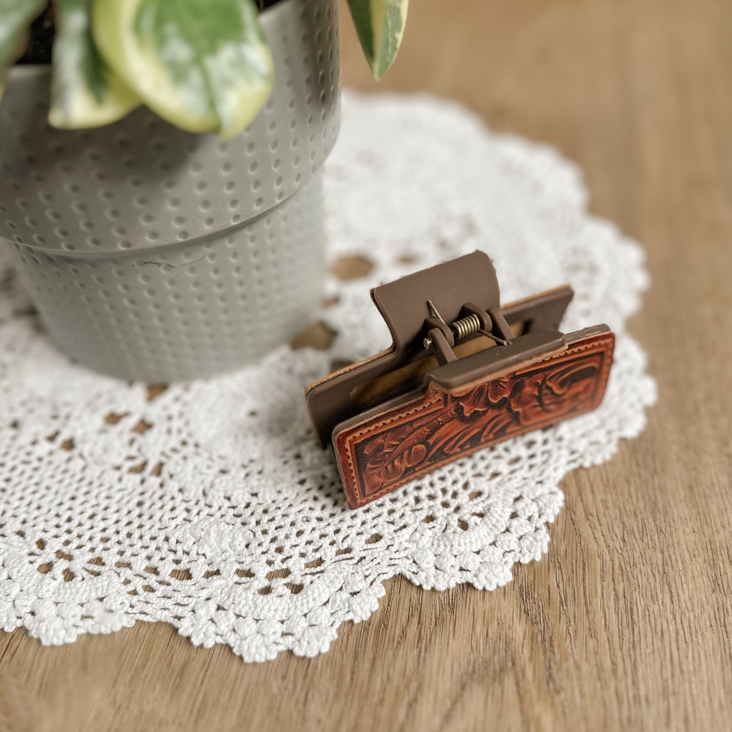 Western Vibe Claw Clip