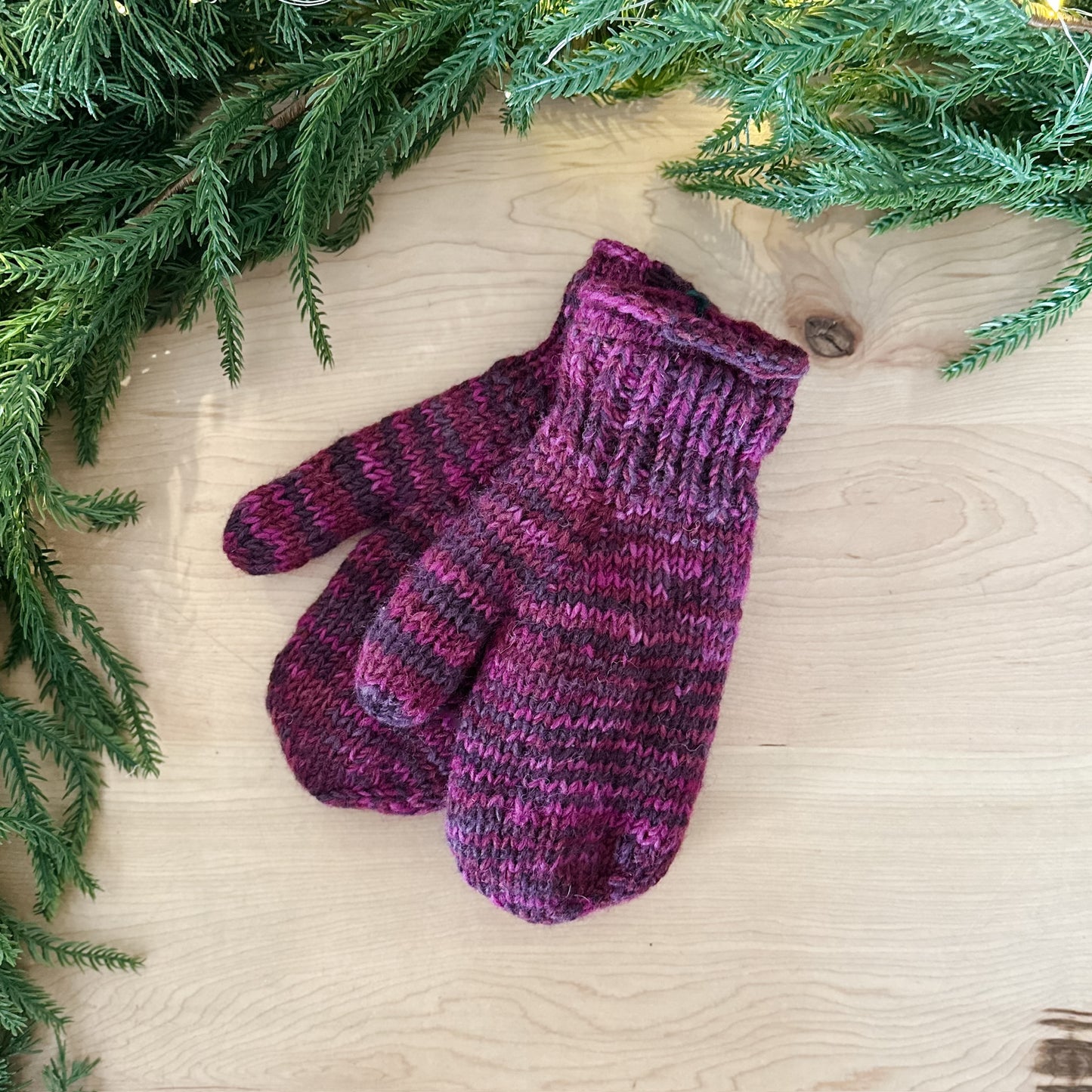 Purple Old Fashioned Knit Mittens