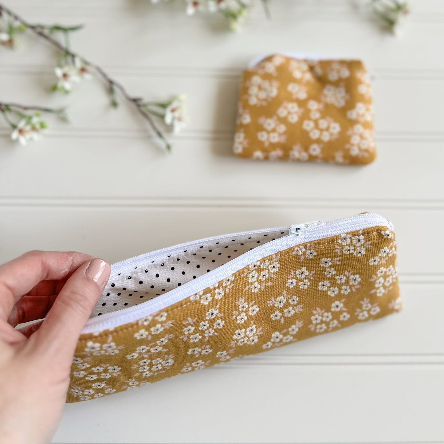 Mustard Tiny Floral Set