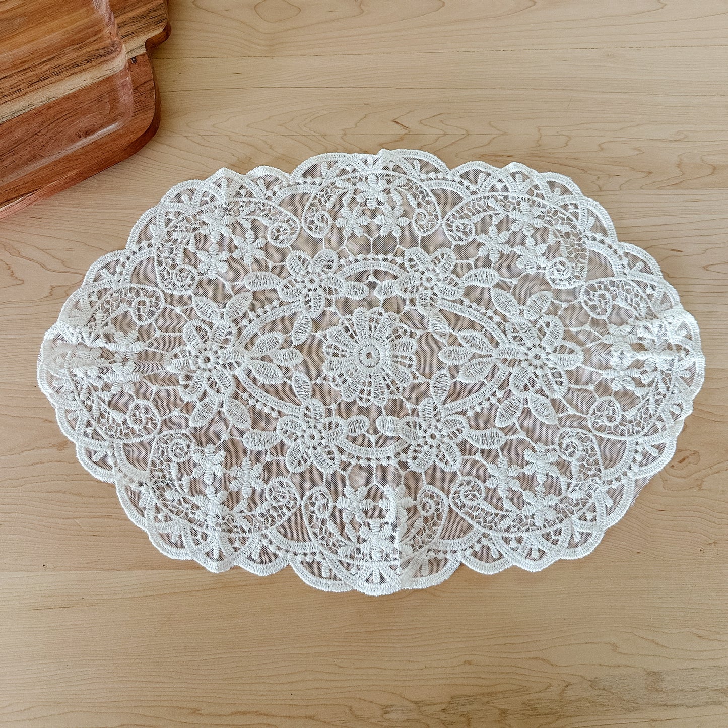 Lace Oval Doily | Ivory