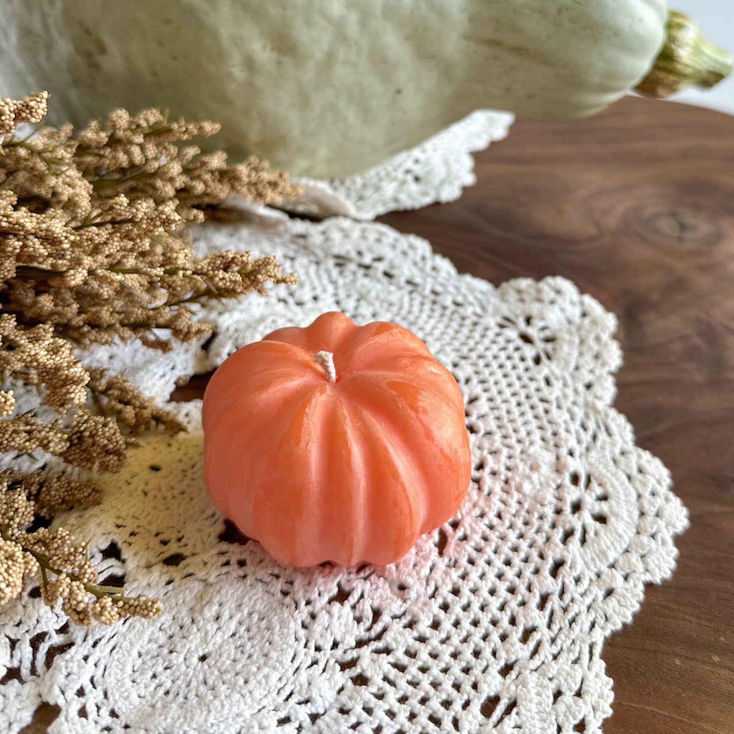 Pumpkin Candle | 2 colours