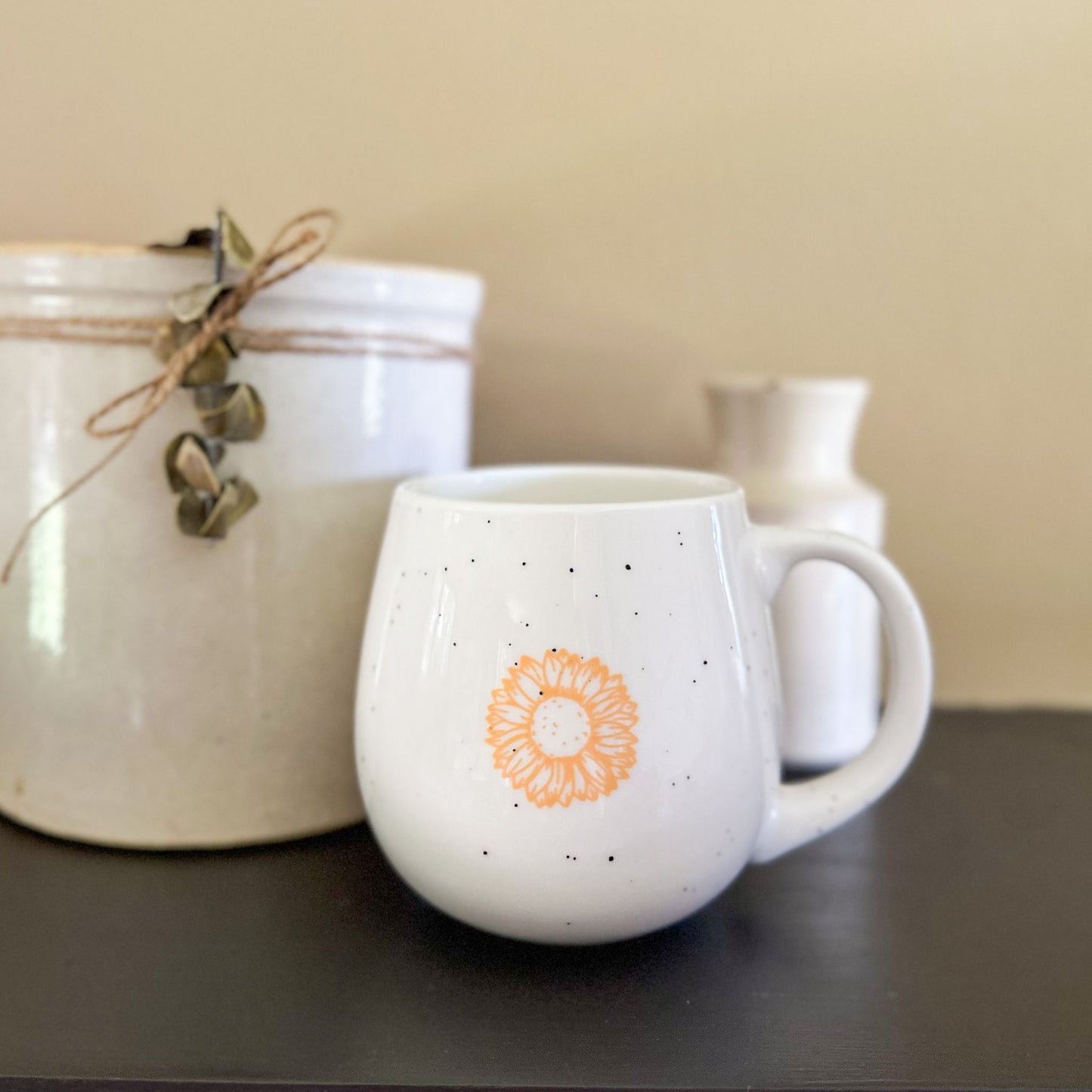 Speckled Sunflower Mug | White | 17 oz.