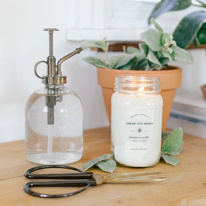 Fresh Cut Herbs | 16 oz. Candle