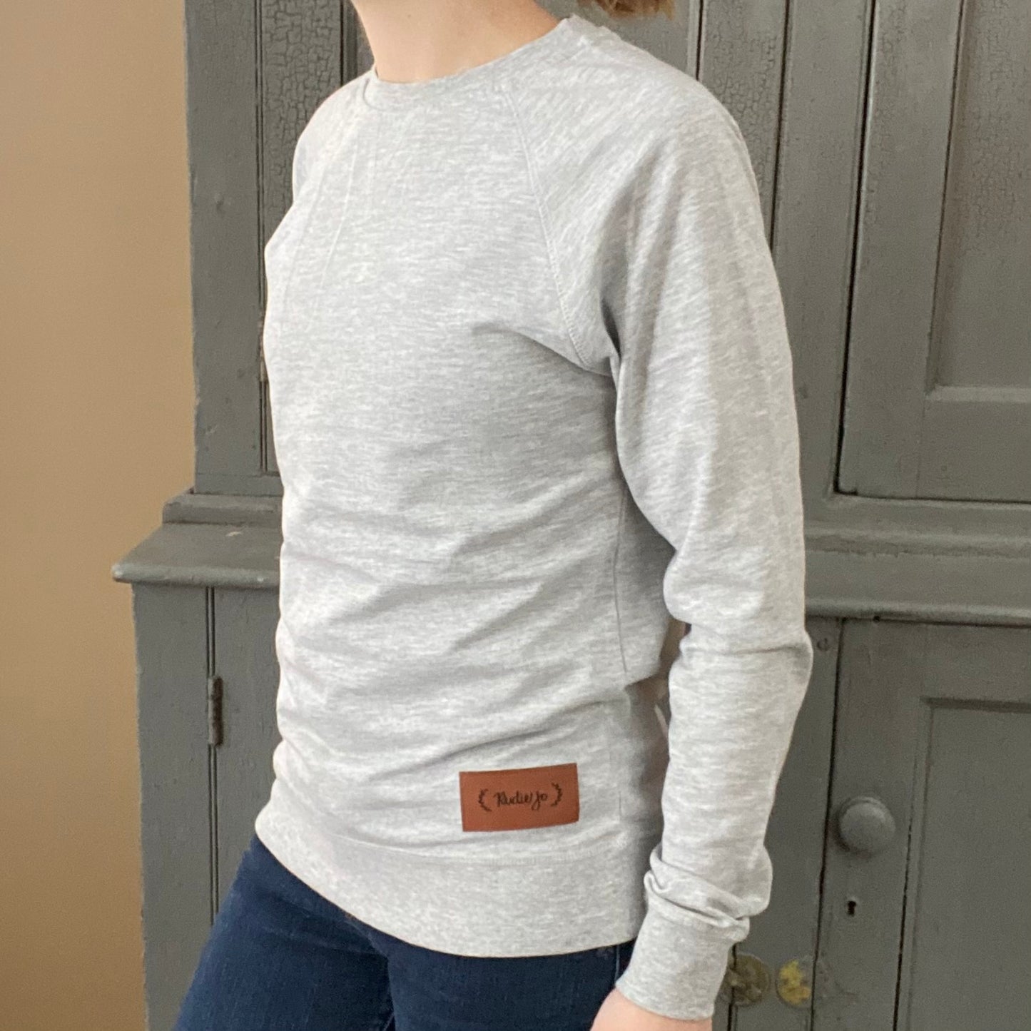 Heather grey crew neck | adult unisex