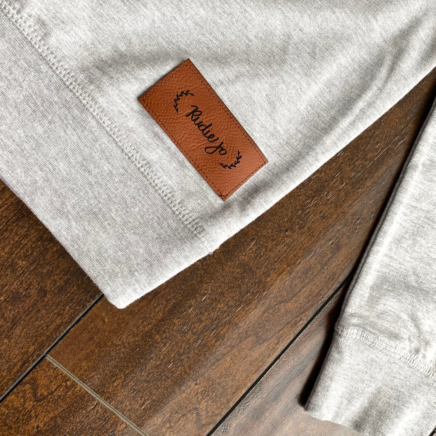 Heather grey crew neck | adult unisex