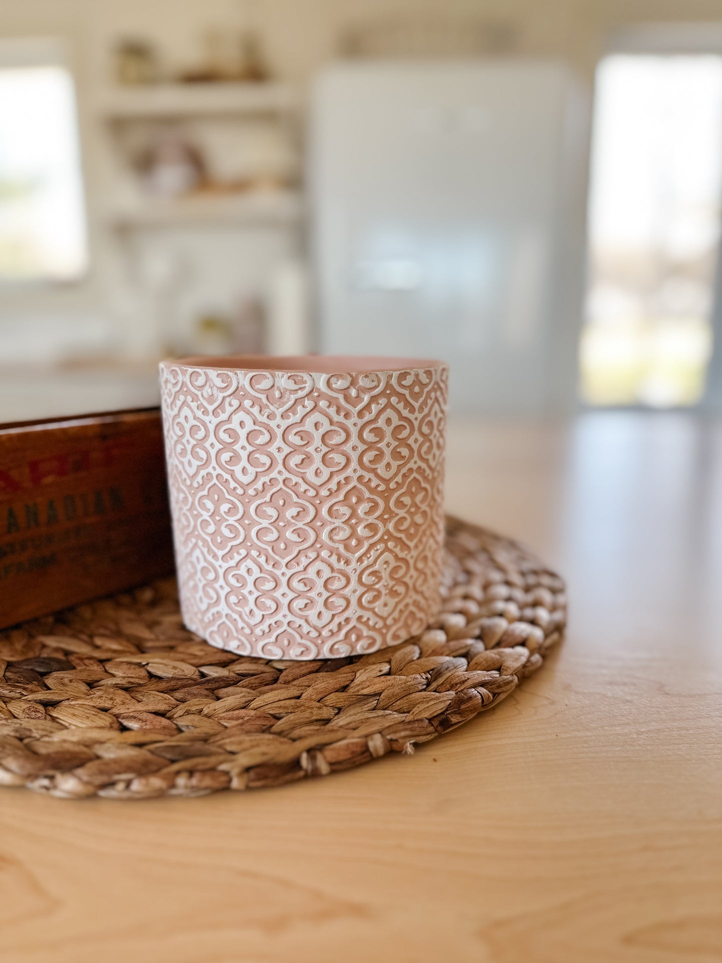 Lace Pattern Flower Pot | Pink & White