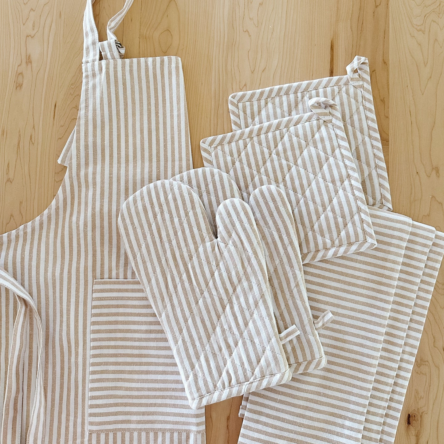 Farmhouse Kitchen Full Striped Set | Linen