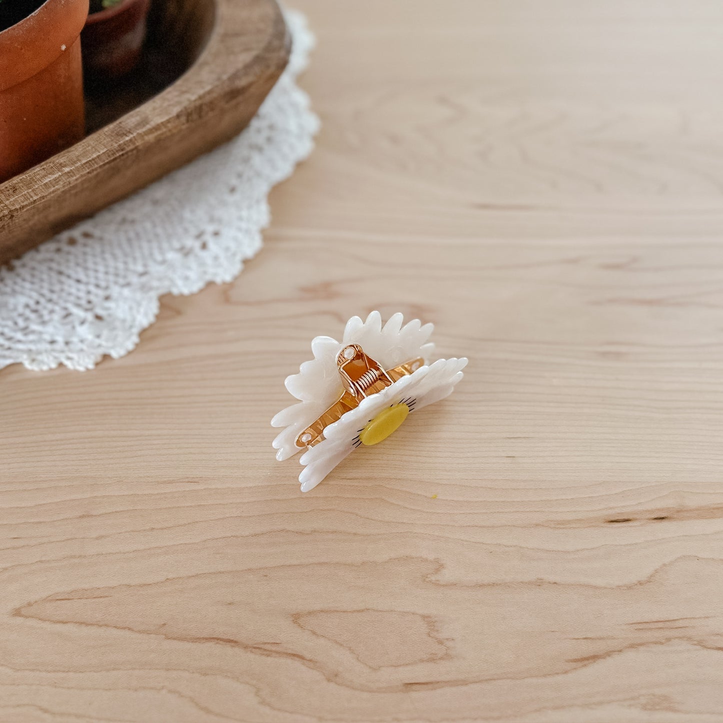 Daisy Halfie Claw Clip