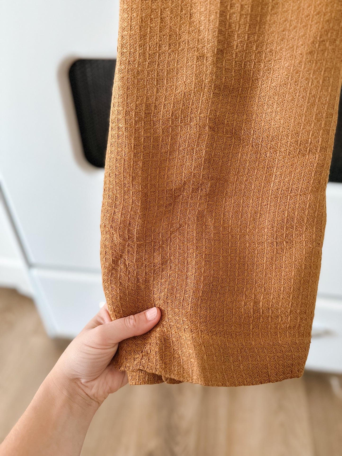 Amber Linen Hand Towel