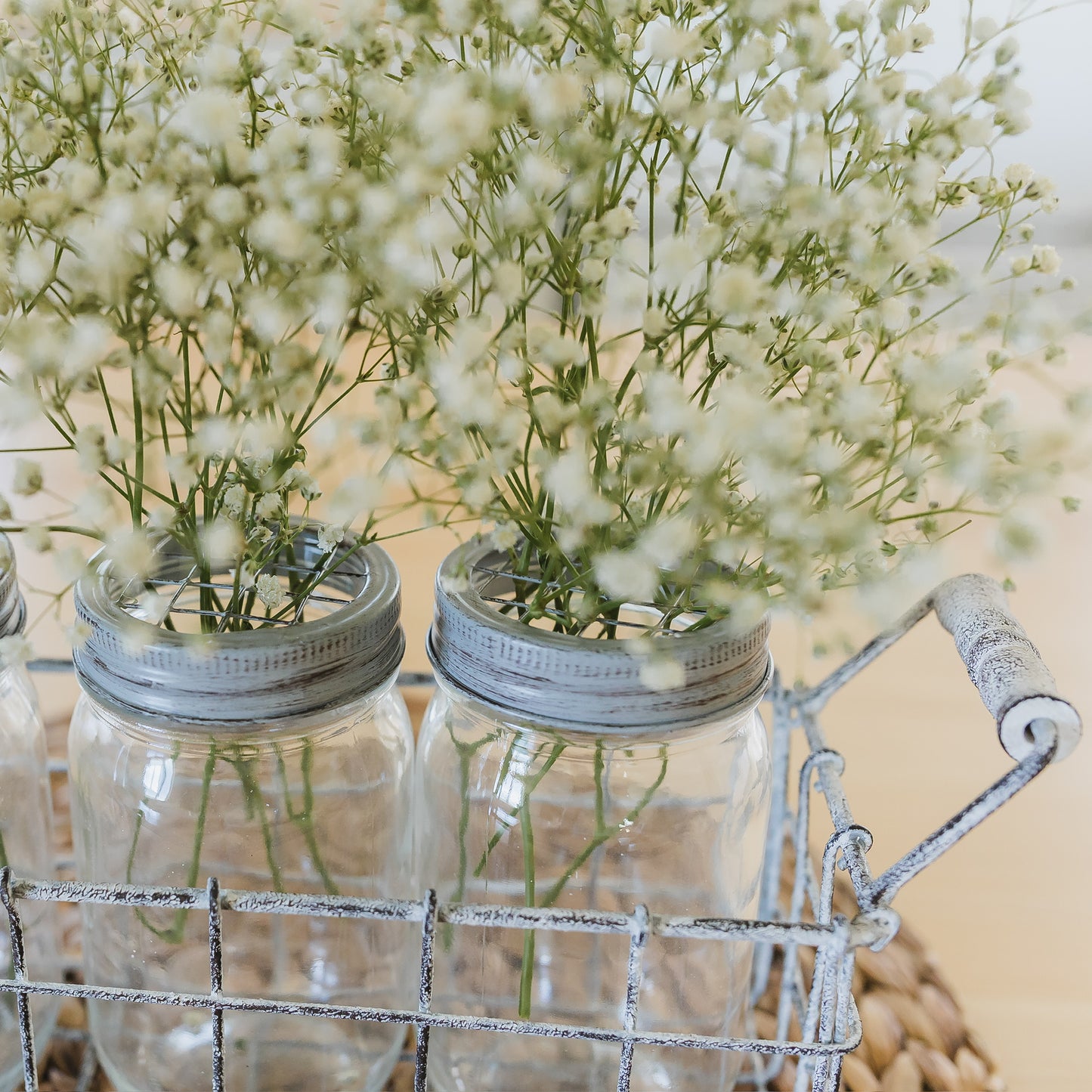 Mason Jar Set In Wire Holder