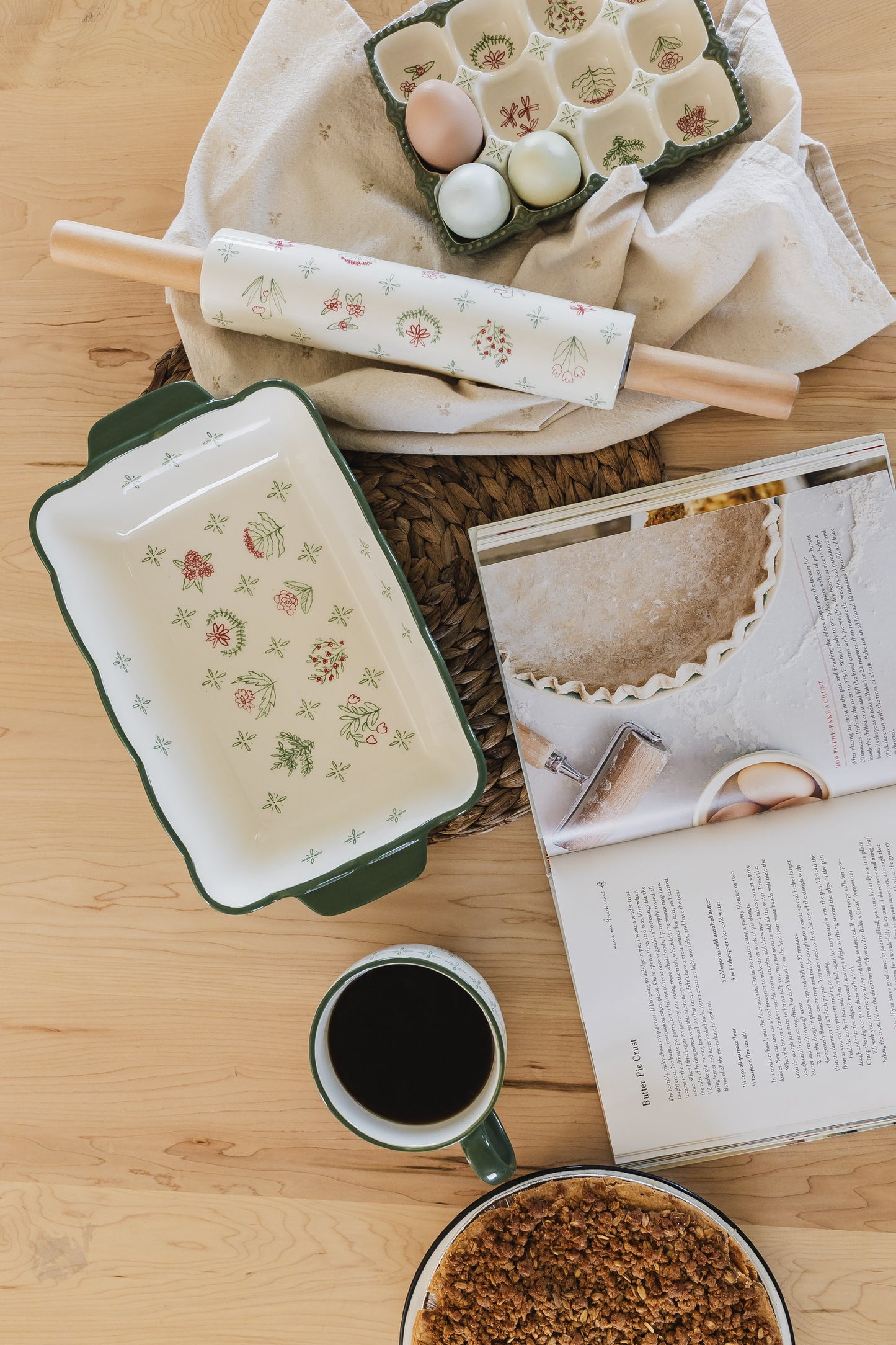 Floral Stoneware Baking Dish