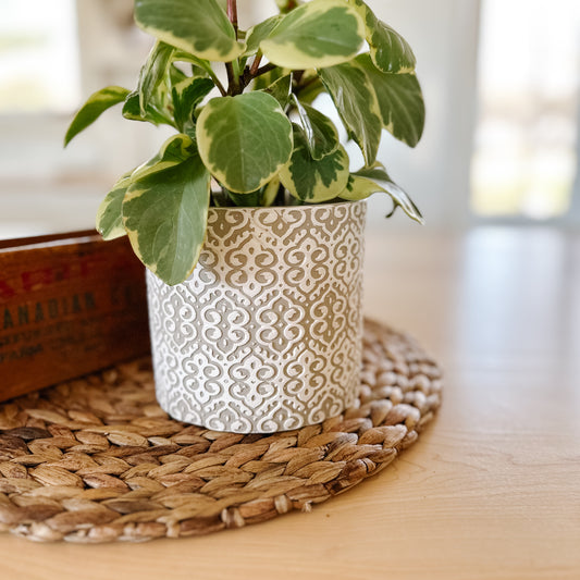 Lace Pattern Flower Pot | Grey & White