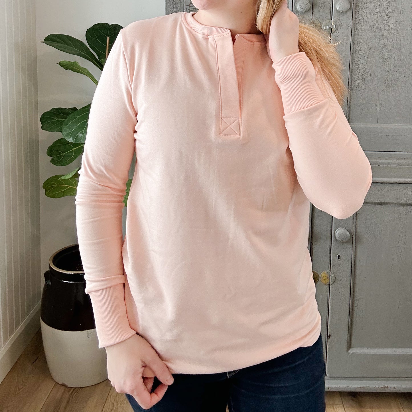 Blondie Apparel | Canyon Sweater | Peach