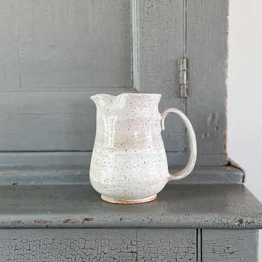 Pitcher | Medium