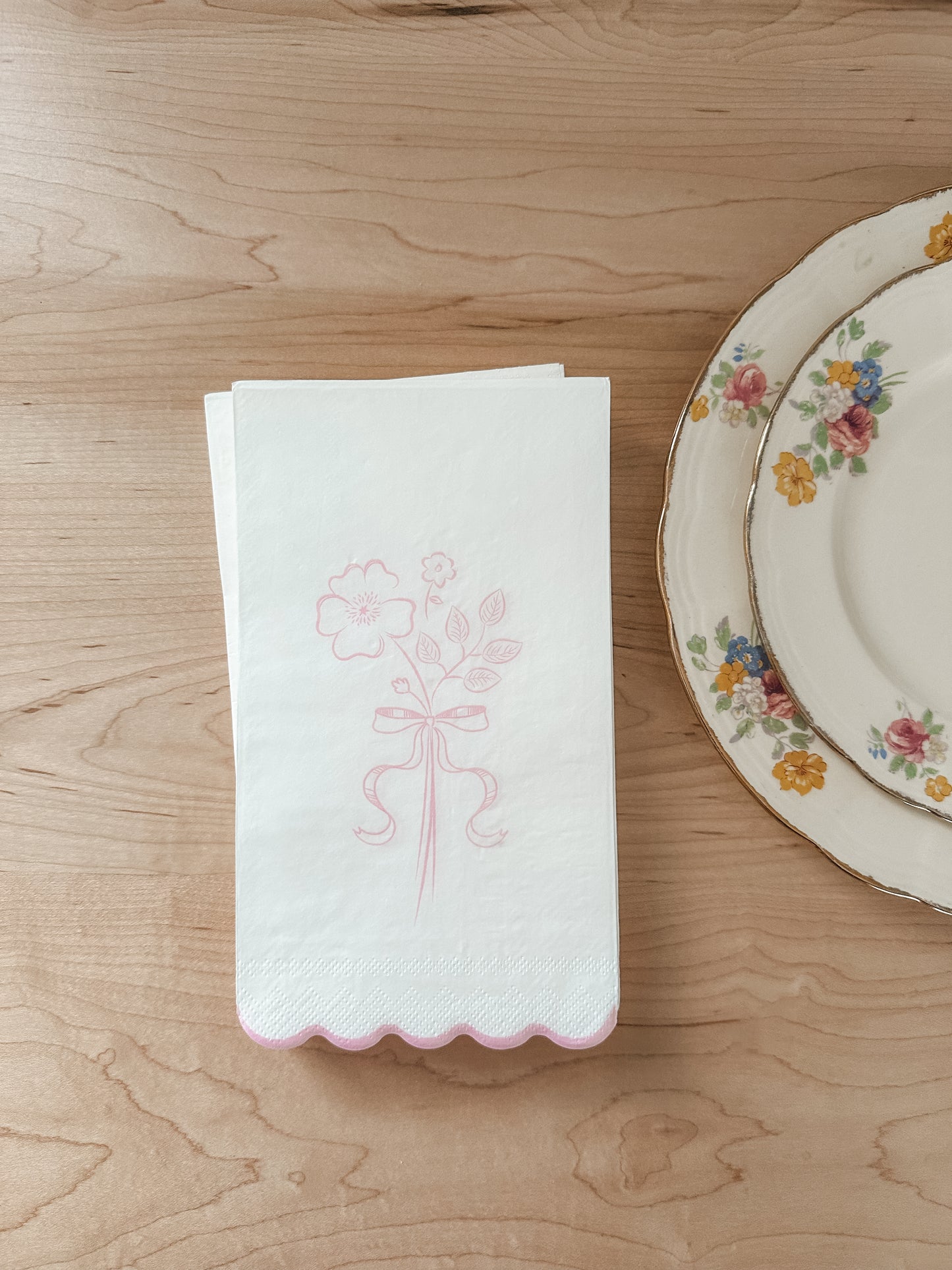 Scalloped Pink Floral Dinner Napkins