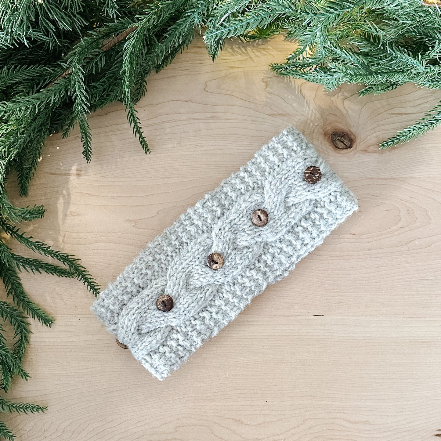 Oatmeal Cable Headband