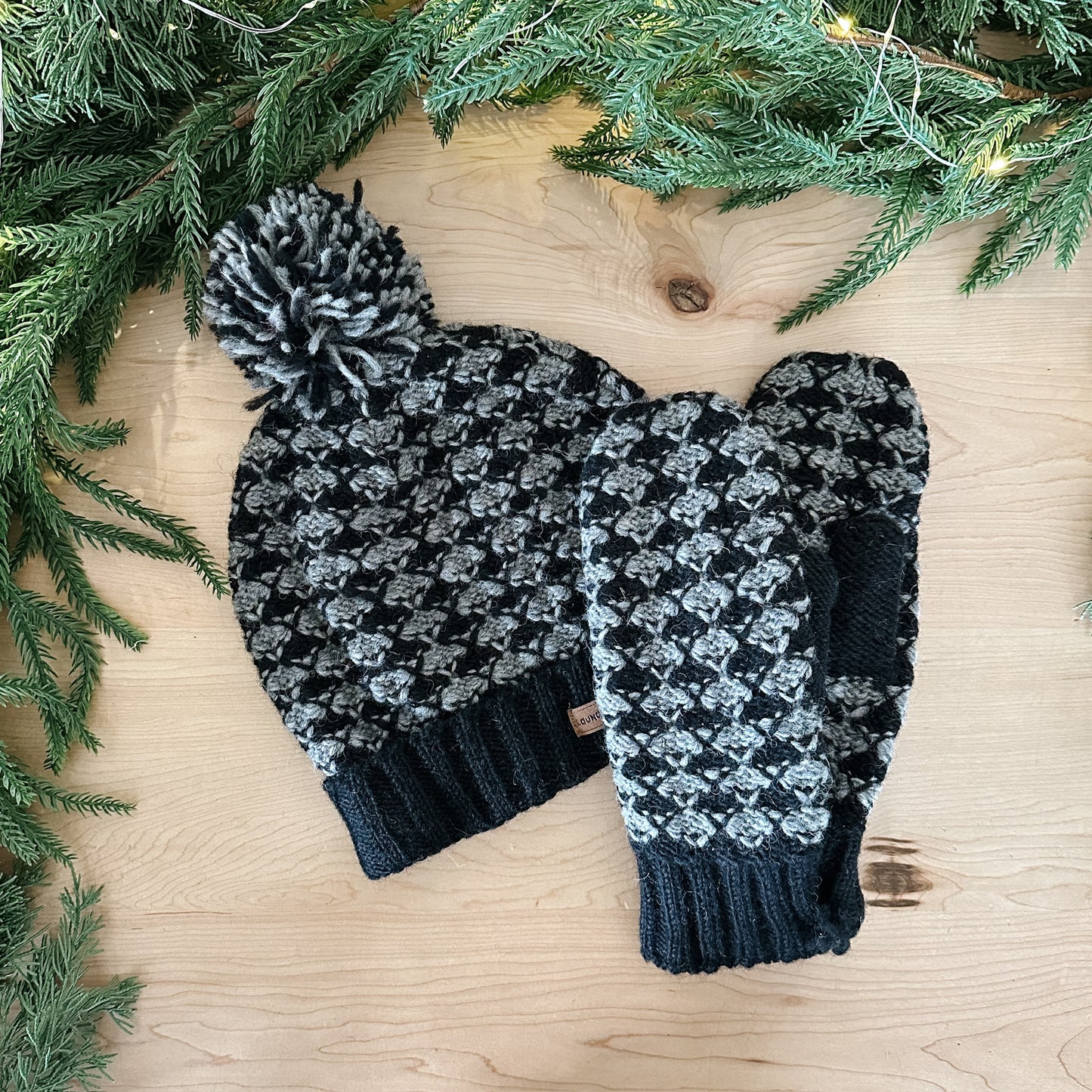 Black & Grey Mitten and Hat Set