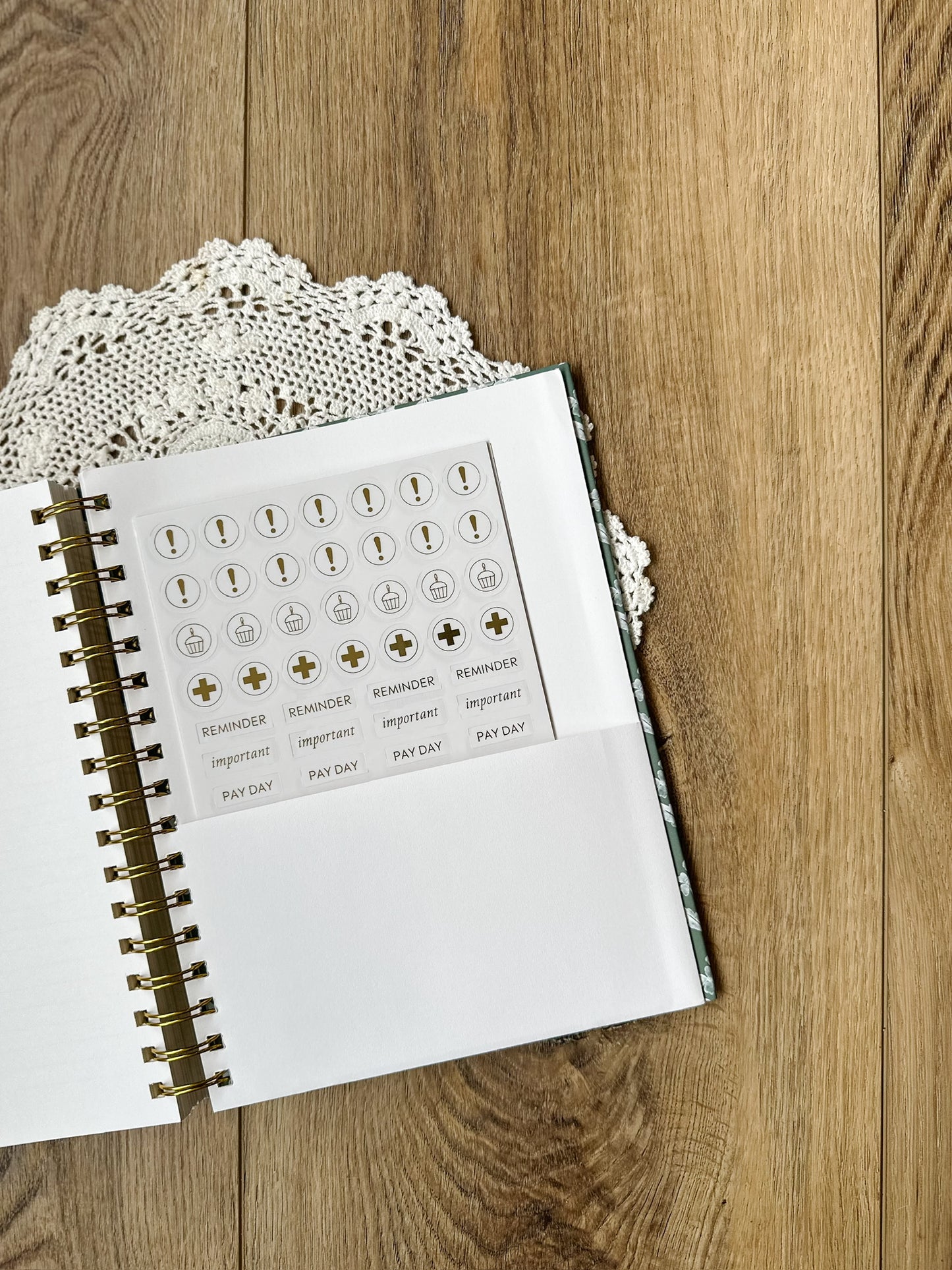 2026 Yearly Planner | Pressed Floral