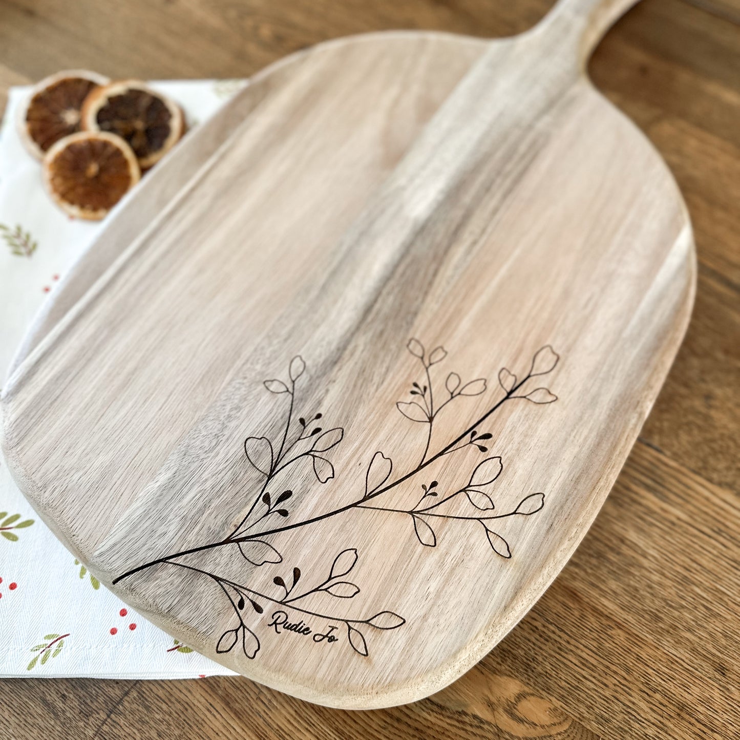 Large Cutting/Charcuterie Board with Handle | Laser Engraved