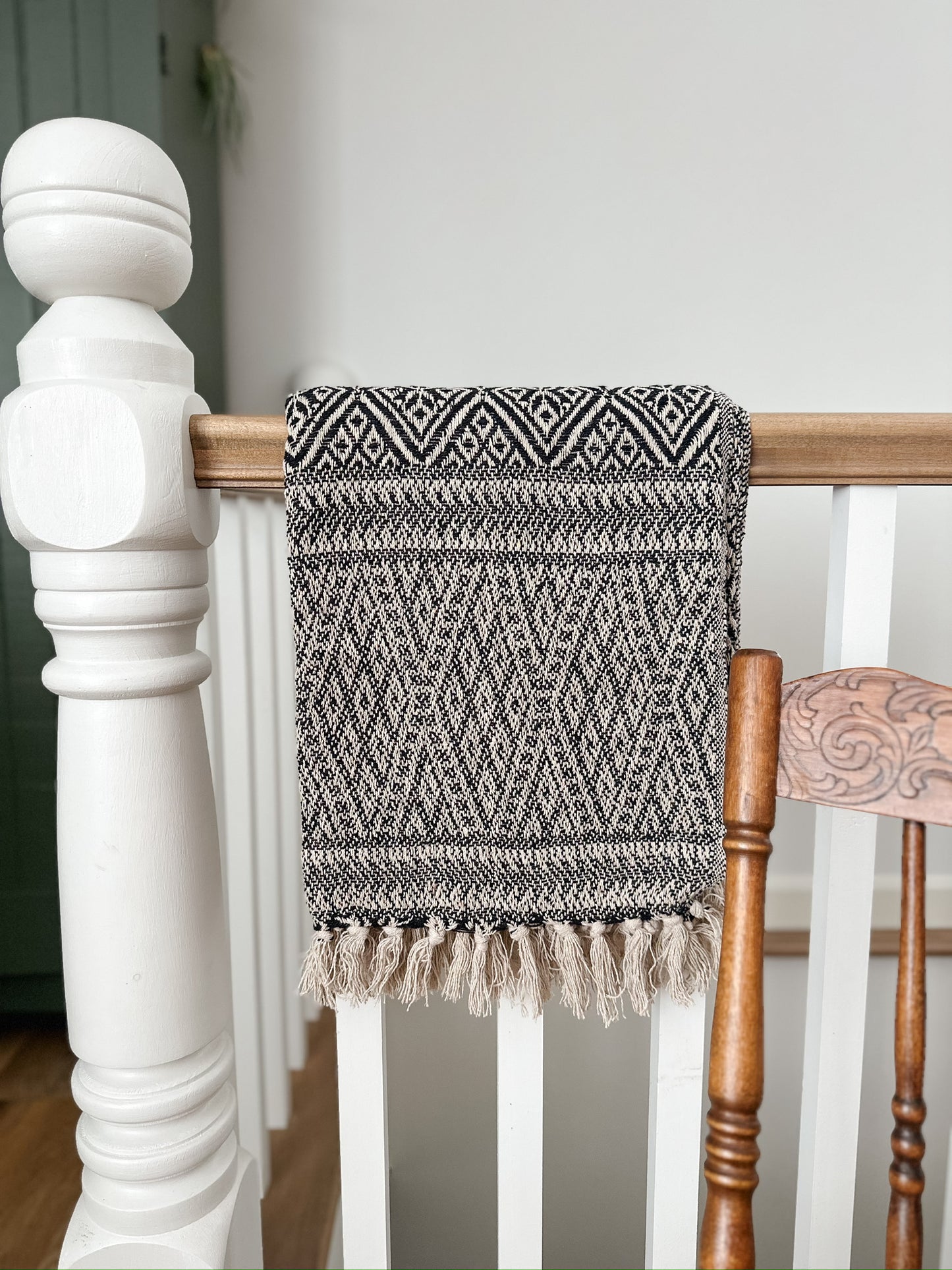 Black & Beige Diamond Throw Blanket