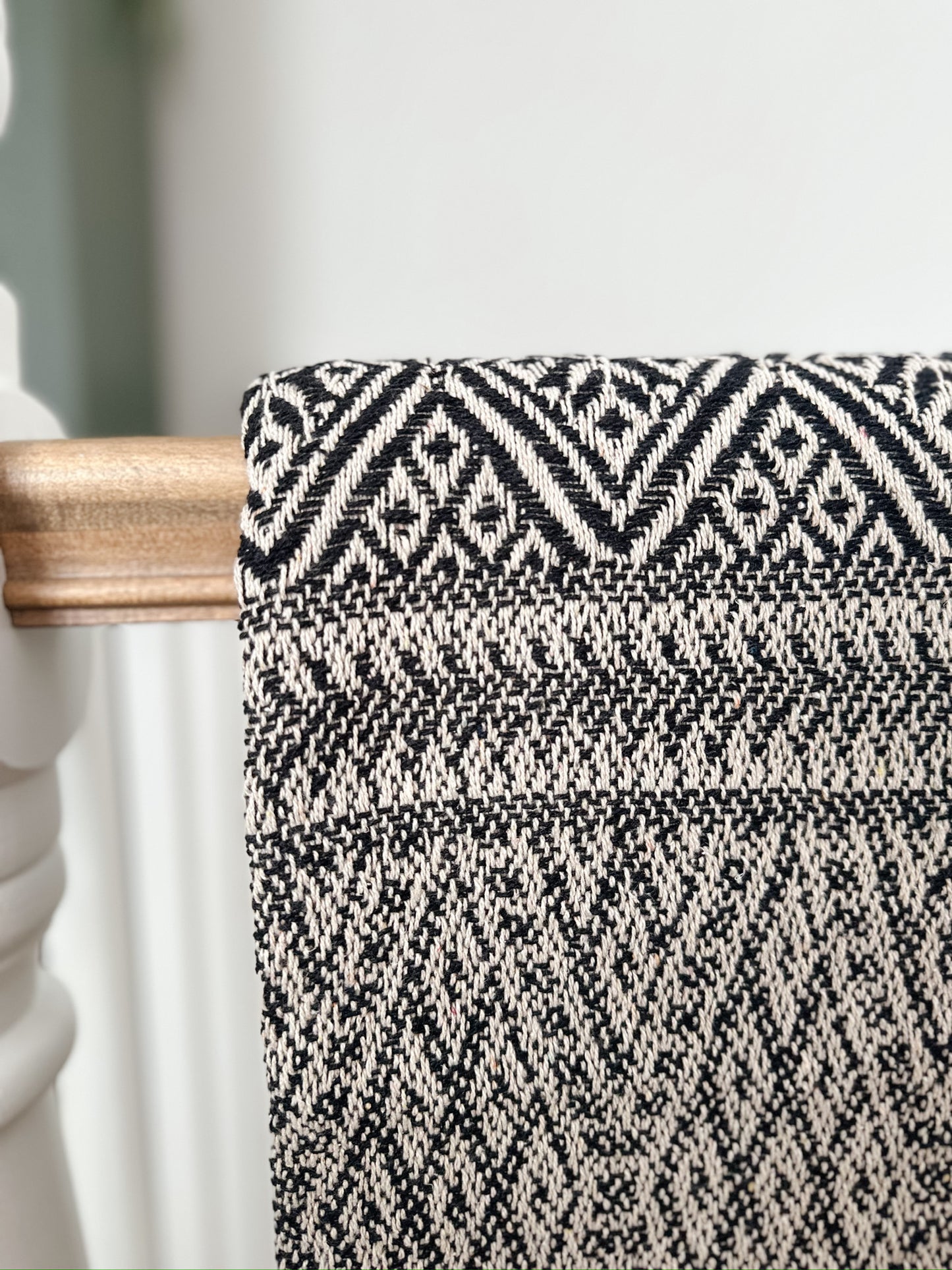 Black & Beige Diamond Throw Blanket