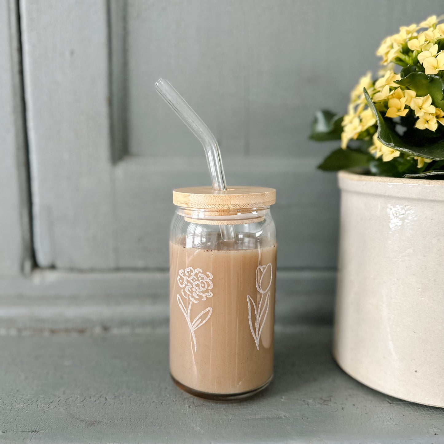 Flower Stems Drinking Glass | 16 oz.