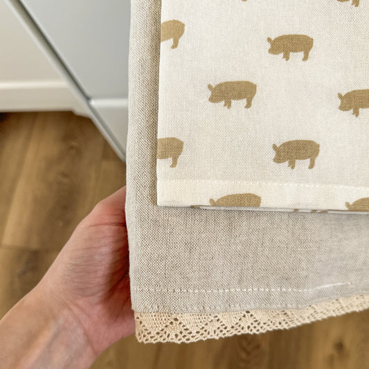 Beige Pig & Lace Trimmed | Tea Towels Set of 2