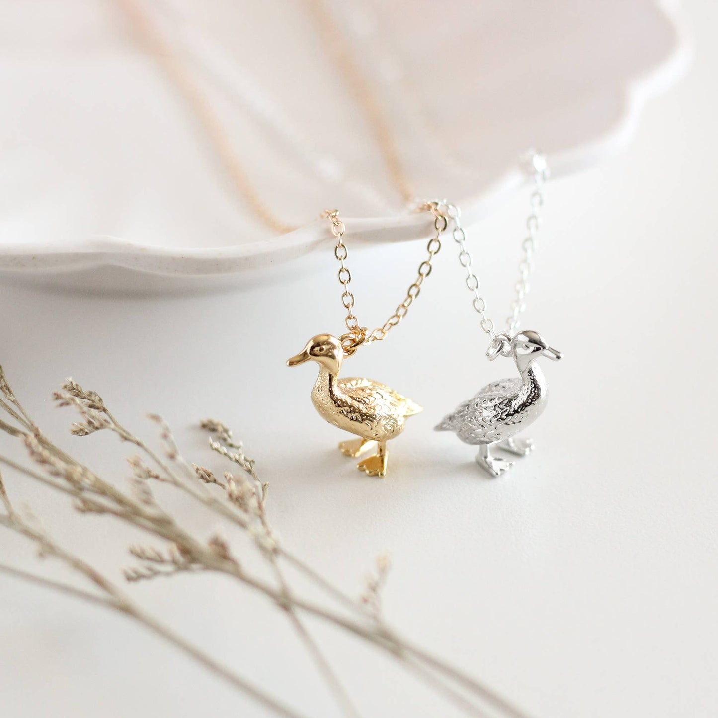 Duck Necklace |Gold