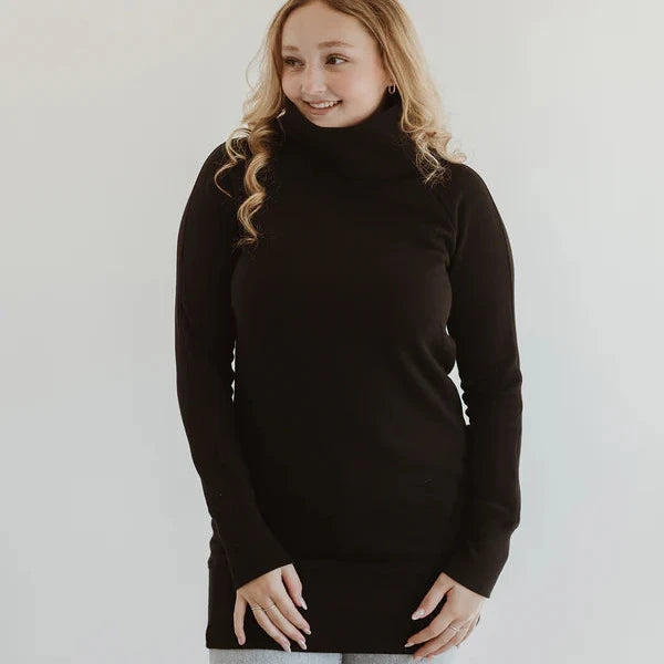 Blondie Apparel | Classic Lark Sweater | Black