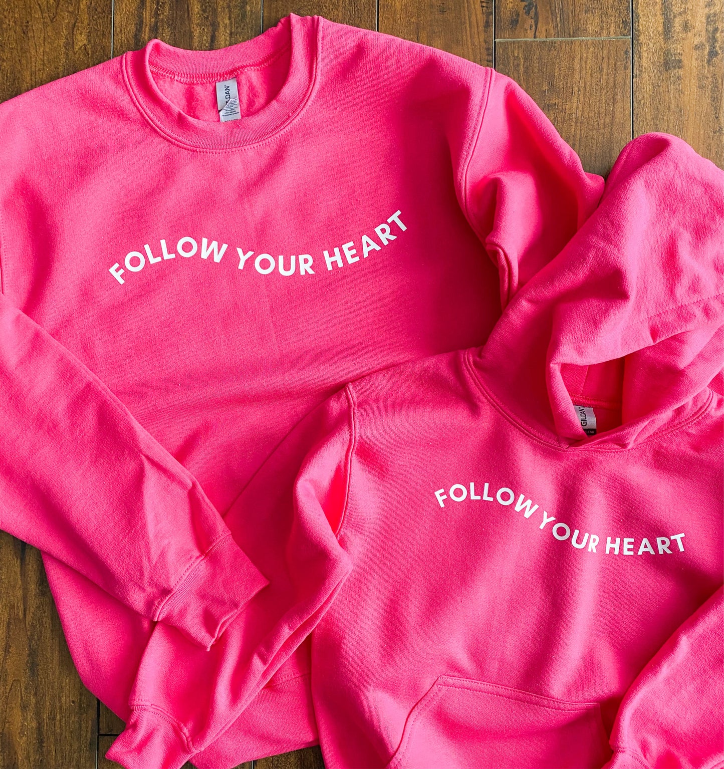 “Follow your heart” ADULT S-XXL unisex crew neck sweatshirt | Pink