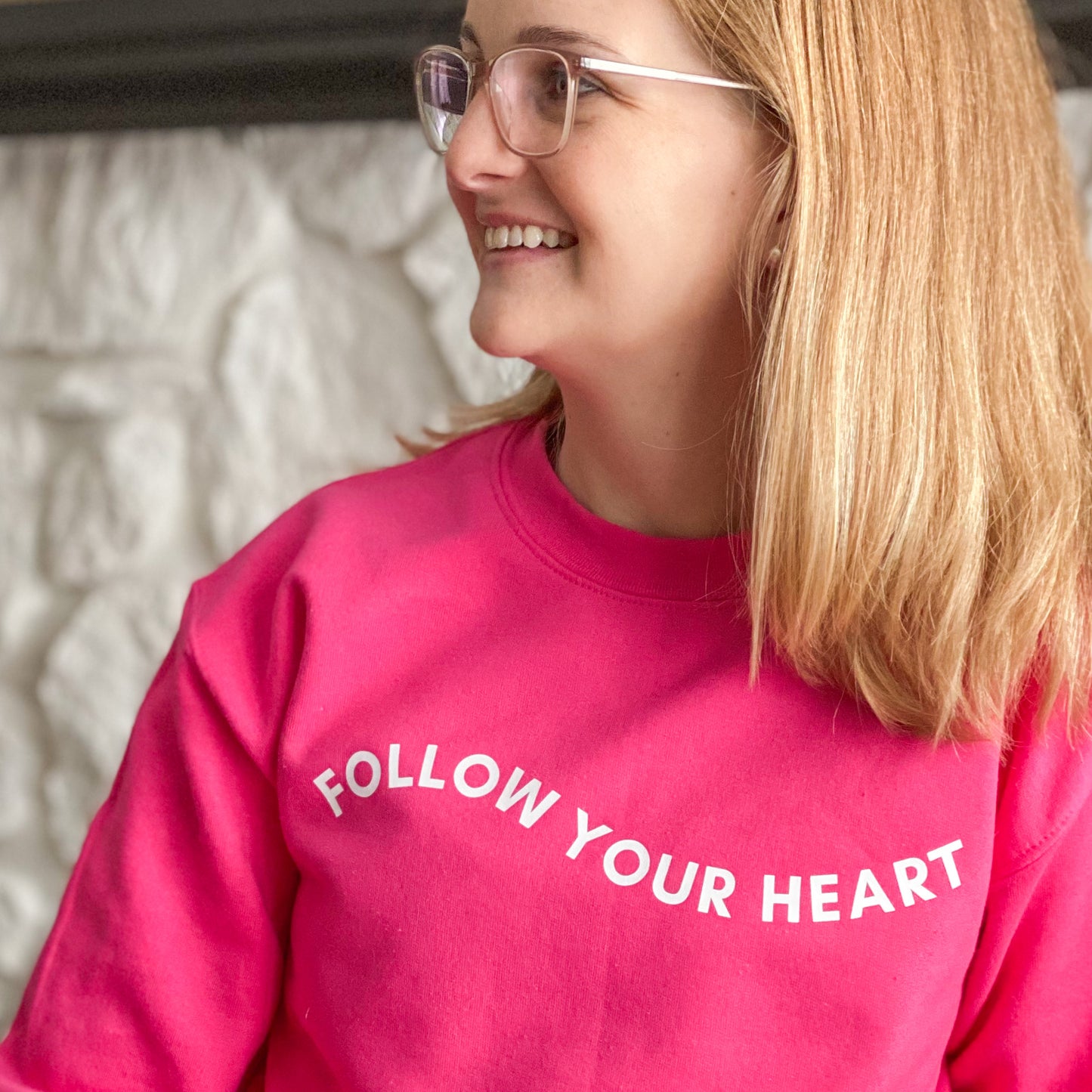 “Follow your heart” ADULT S-XXL unisex crew neck sweatshirt | Pink